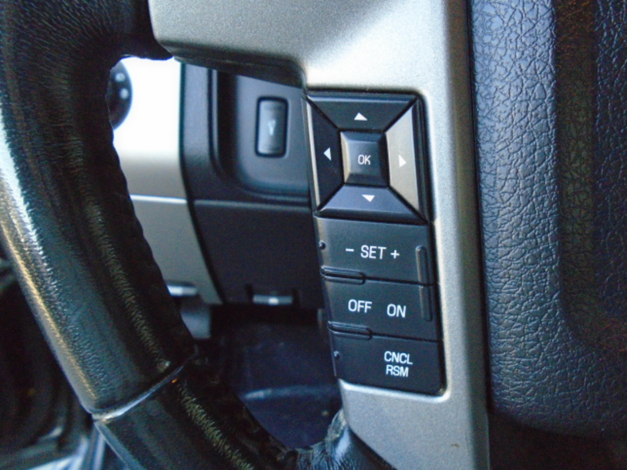 Ford Expedition EL Limited 2WD 2017