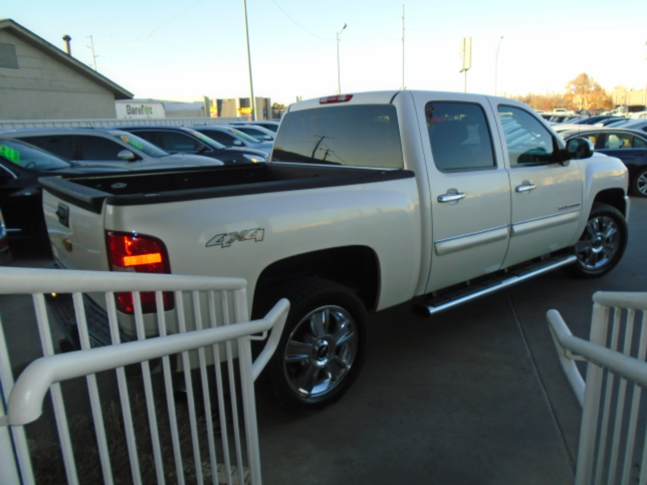 Chevrolet Silverado 1500 LTZ Crew Cab 4WD 2012