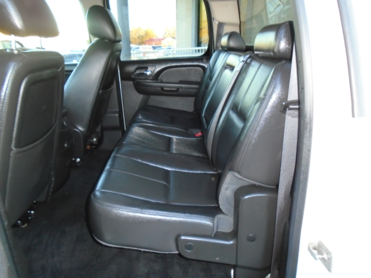 Chevrolet Silverado 1500 LTZ Crew Cab 4WD 2012