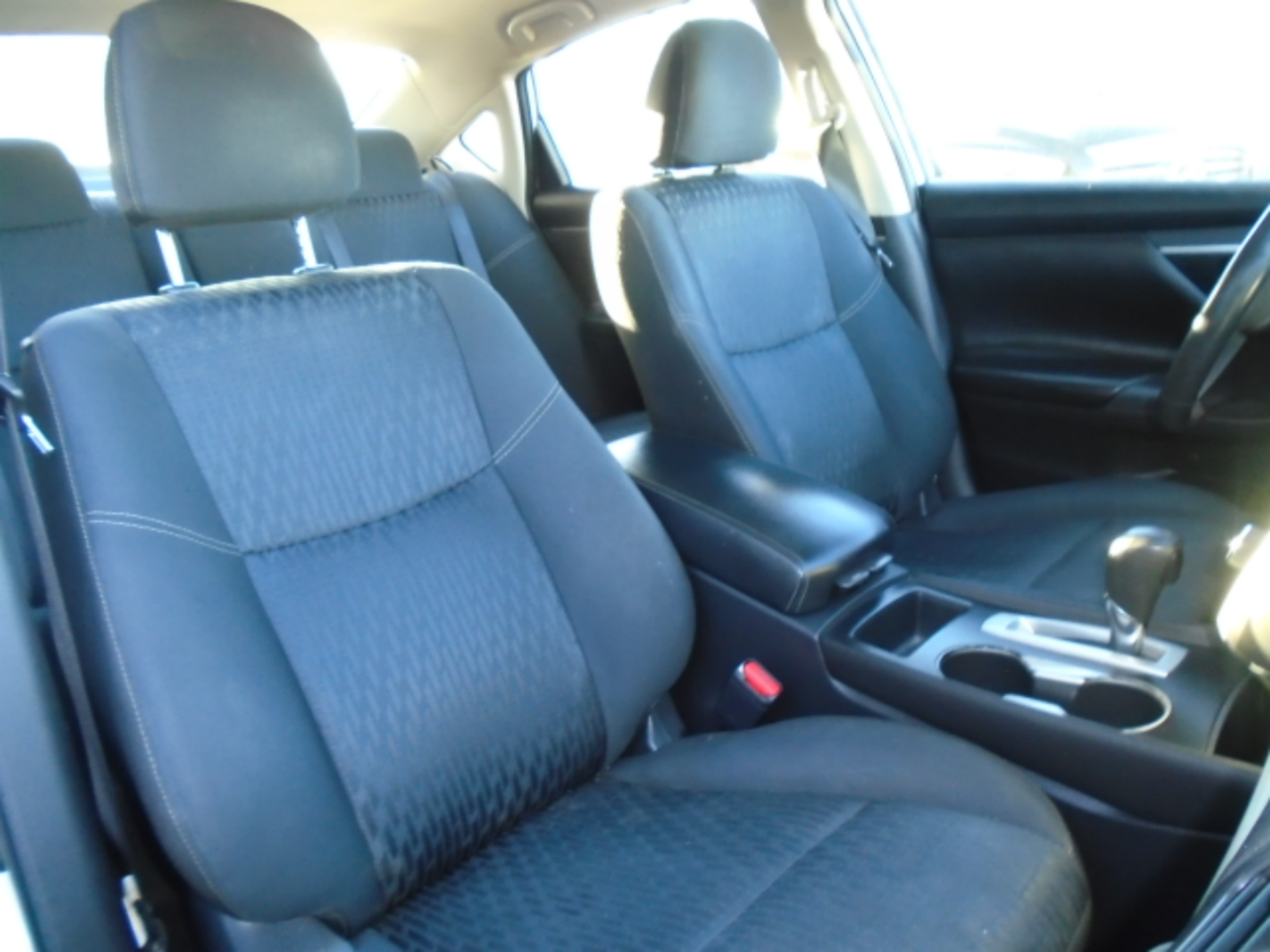 Nissan Altima 2.5 SV Sedan 2017