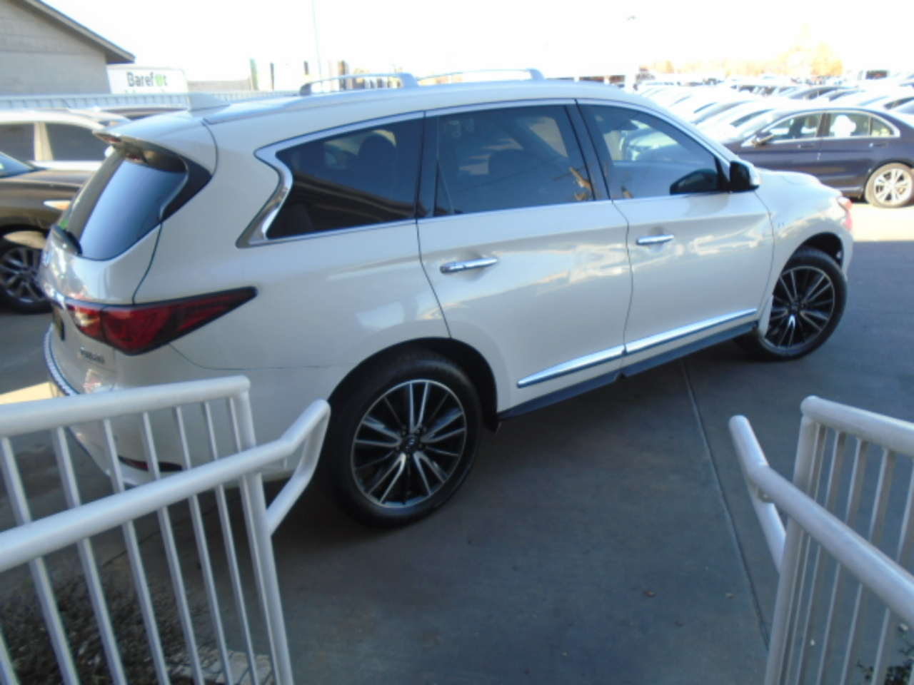 Infiniti QX60 LUXE AWD 2019