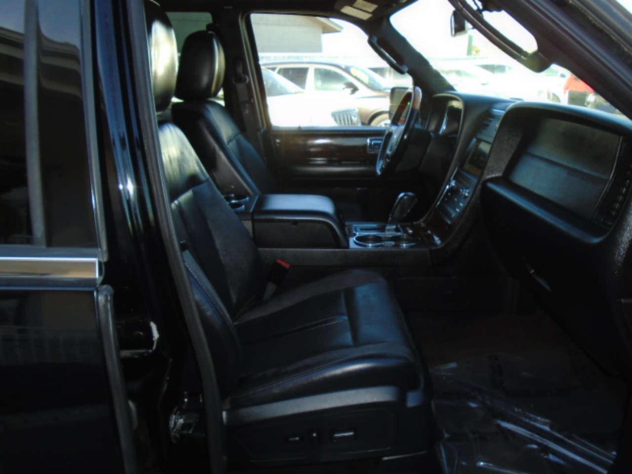 Lincoln Navigator Select 4WD 2016