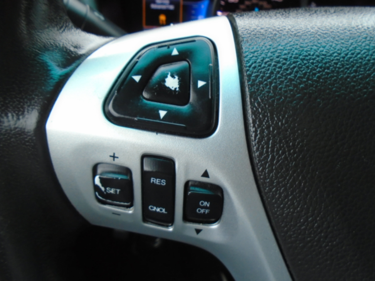 Ford Explorer XLT FWD 2015