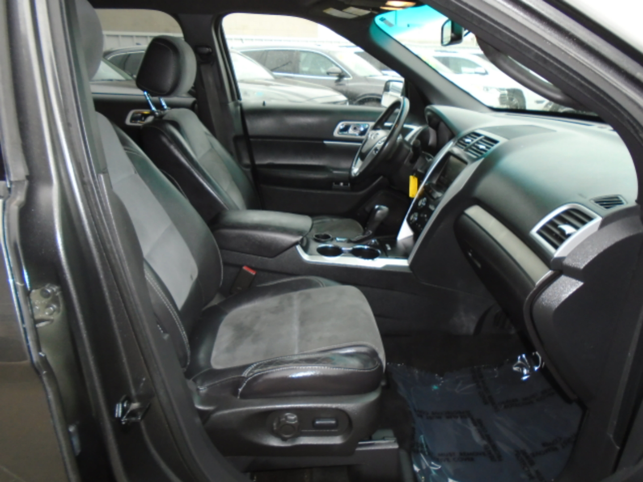 Ford Explorer XLT FWD 2015