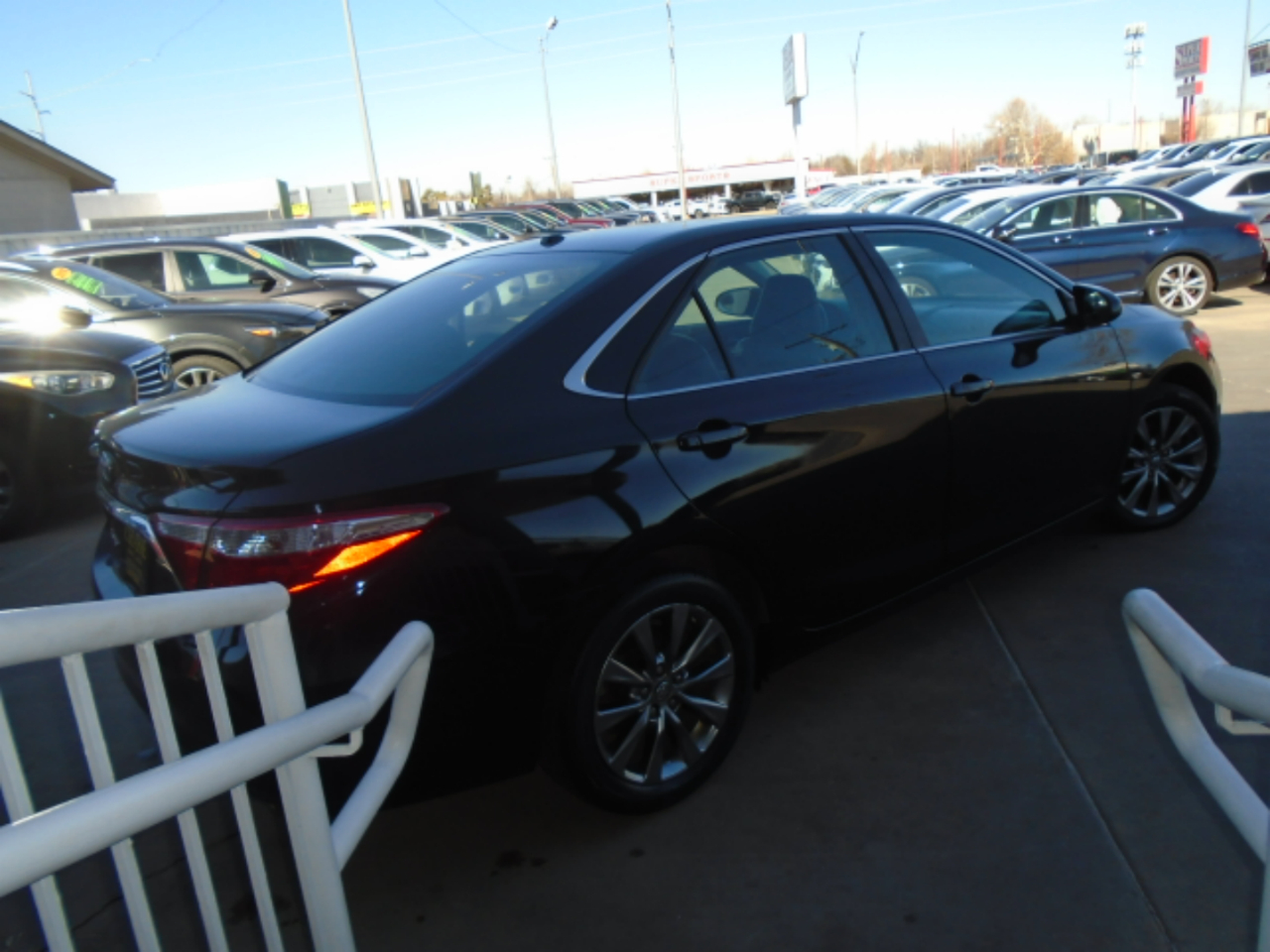 Toyota Camry XLE 2017