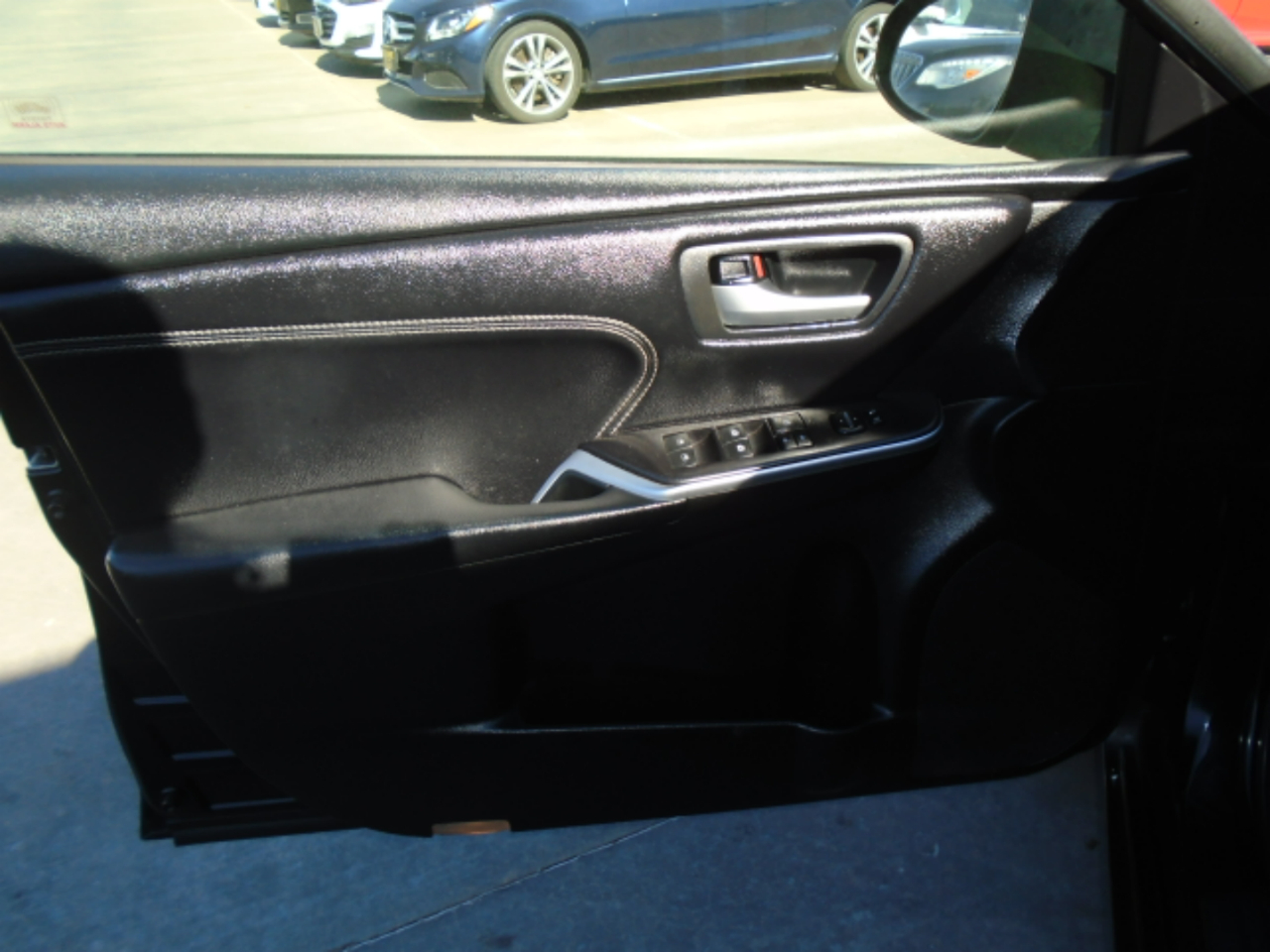 Toyota Camry XLE 2017