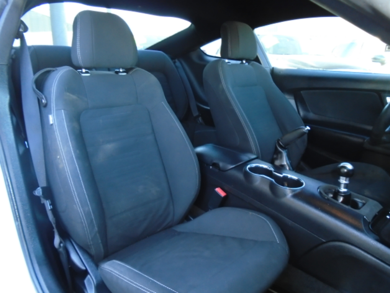 Ford Mustang EcoBoost Coupe 2017