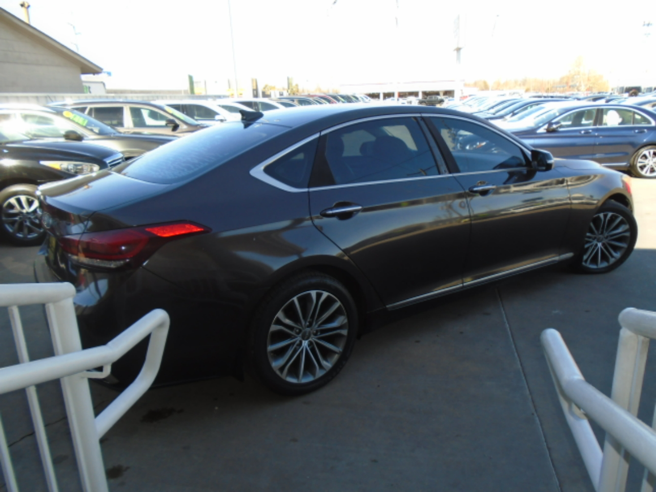 Hyundai Genesis 3.8L 2016