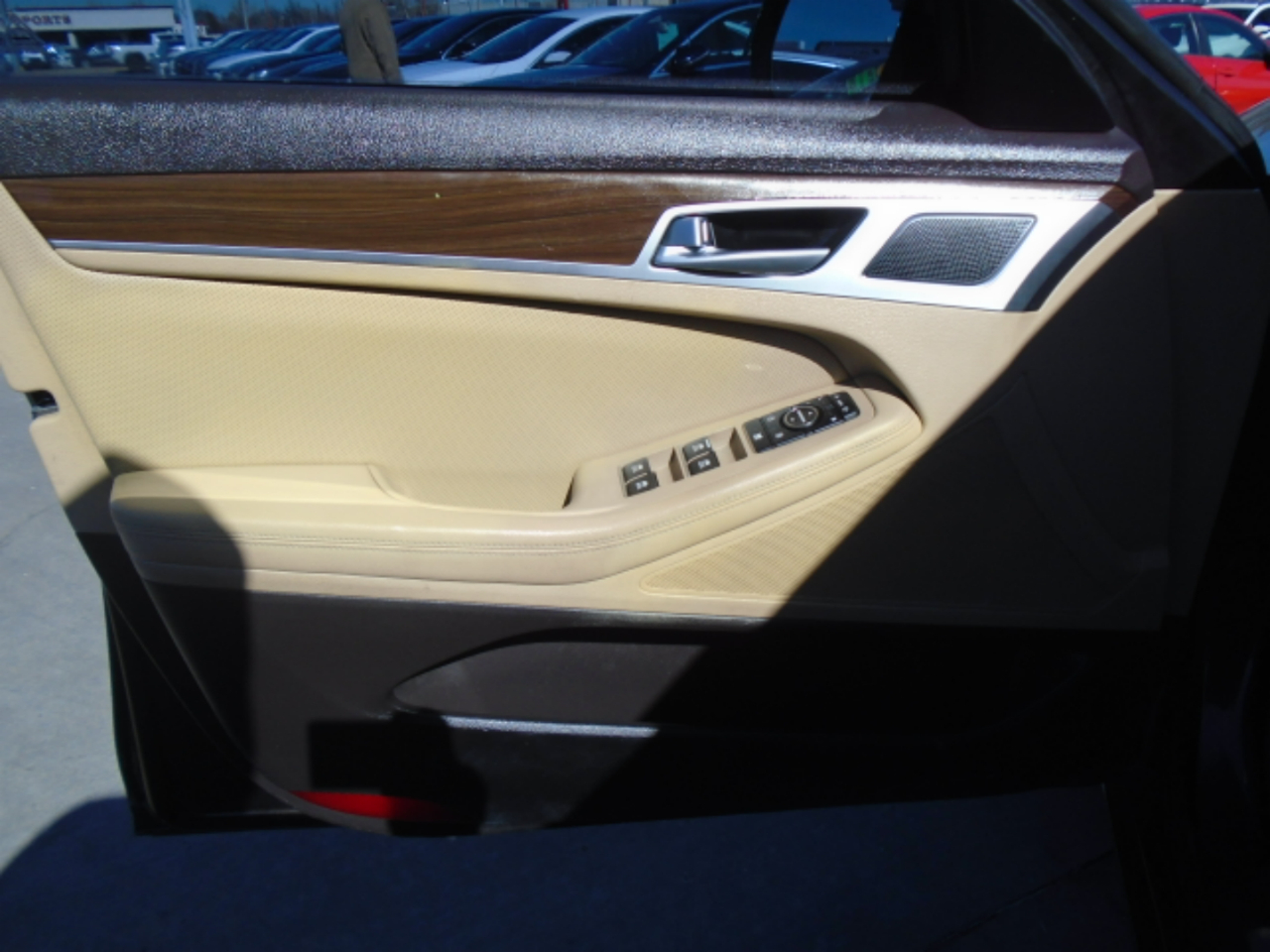 Hyundai Genesis 3.8L 2016