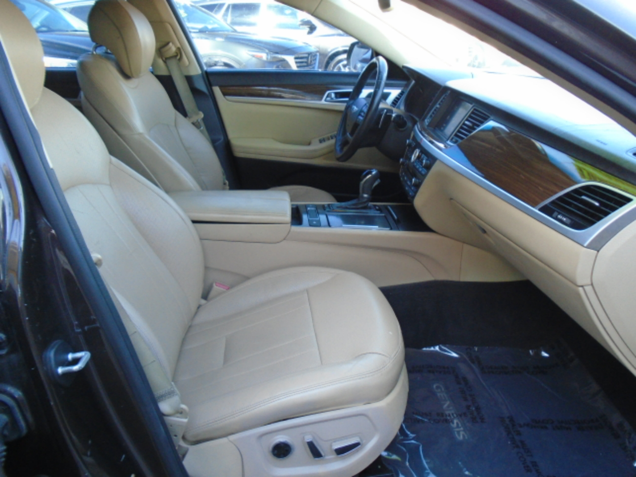 Hyundai Genesis 3.8L 2016