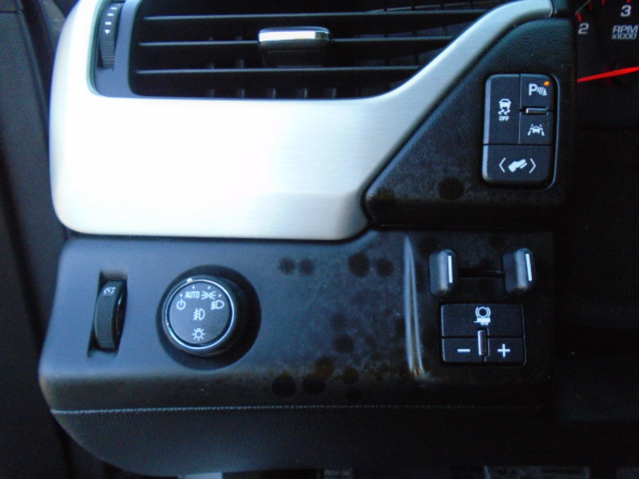 GMC Yukon SLT 2WD 2016