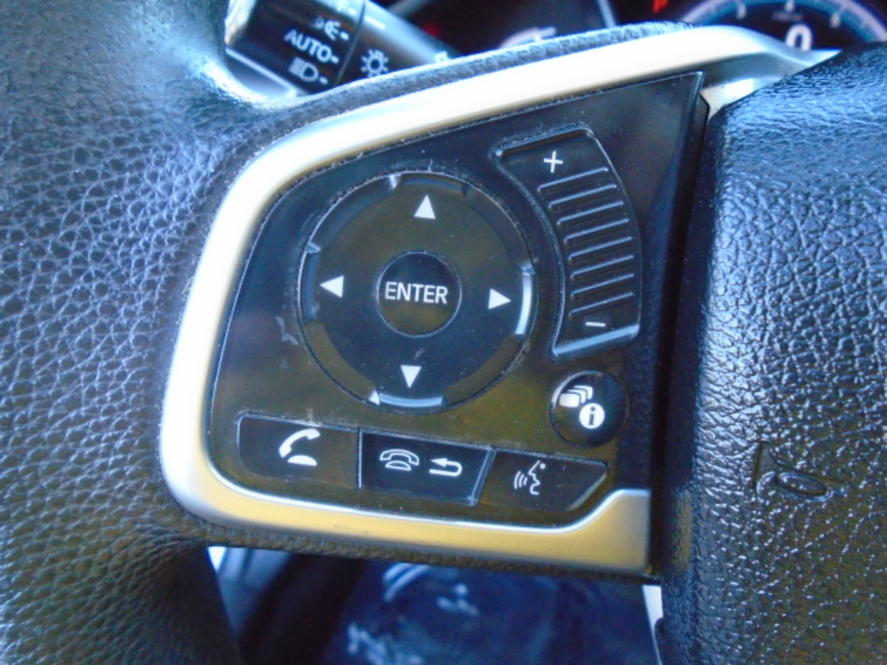 Honda Civic EX Sedan CVT 2018