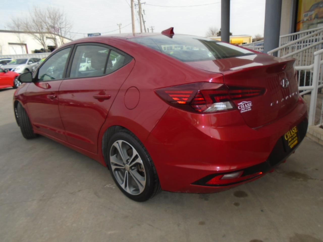 Hyundai Elantra Limited 2019