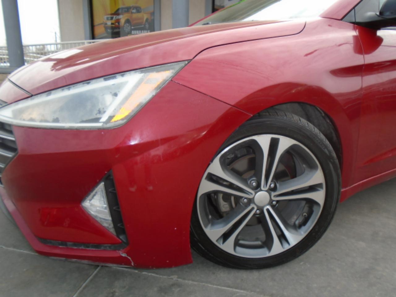 Hyundai Elantra Limited 2019