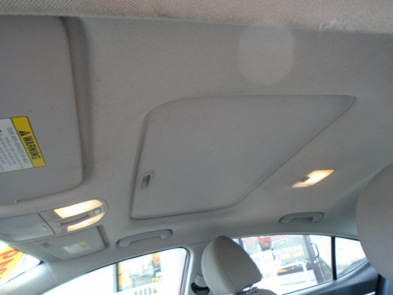 Hyundai Elantra Limited 2019