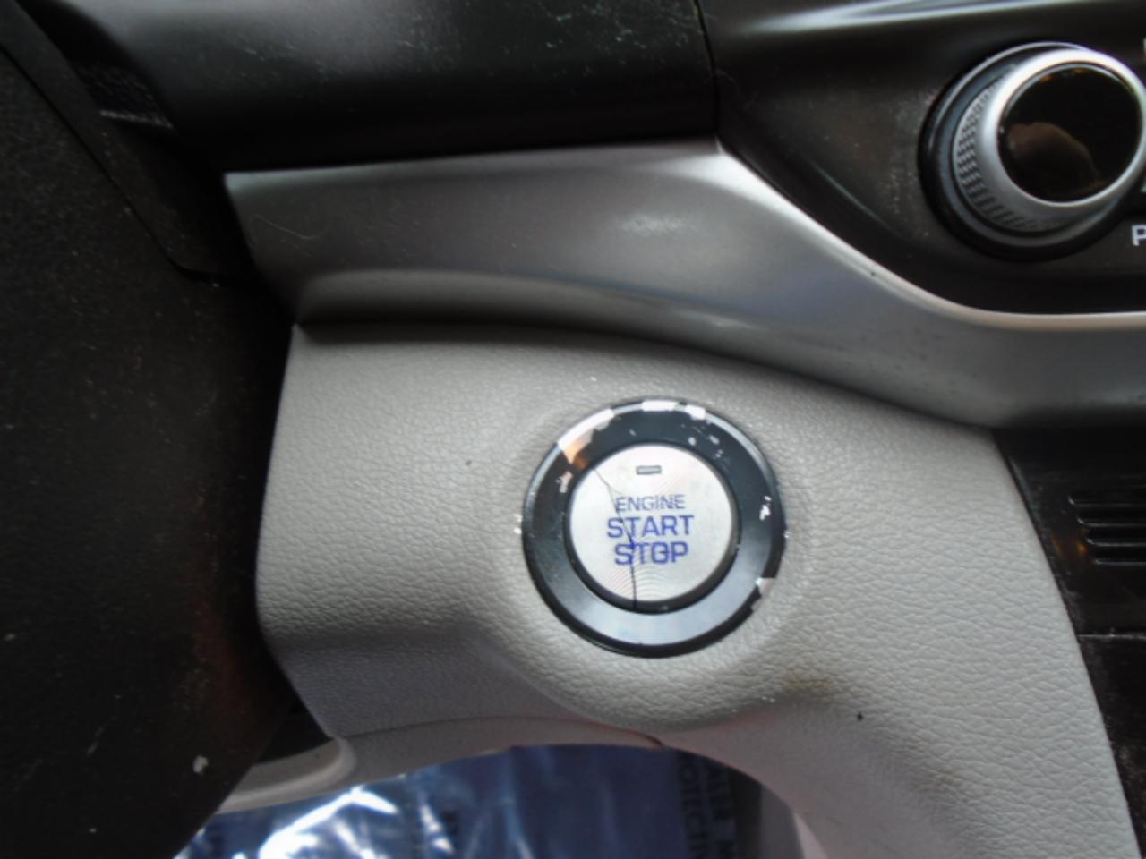 Hyundai Elantra Limited 2019