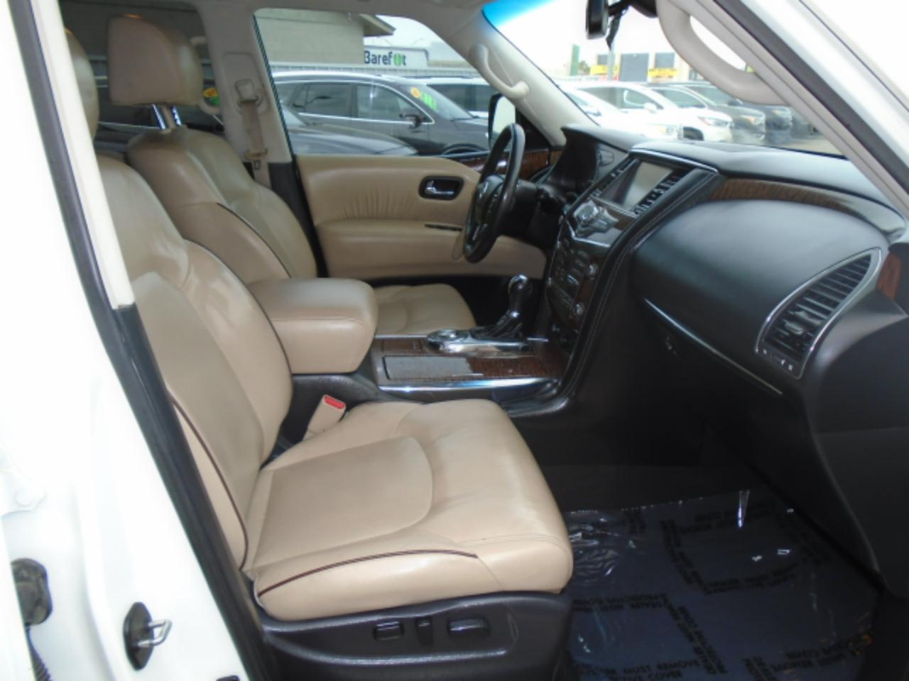 Nissan Armada Platinum 2WD 2017