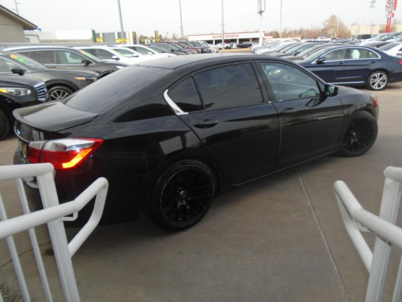 Honda Accord Sport Sedan 6-Spd MT 2015