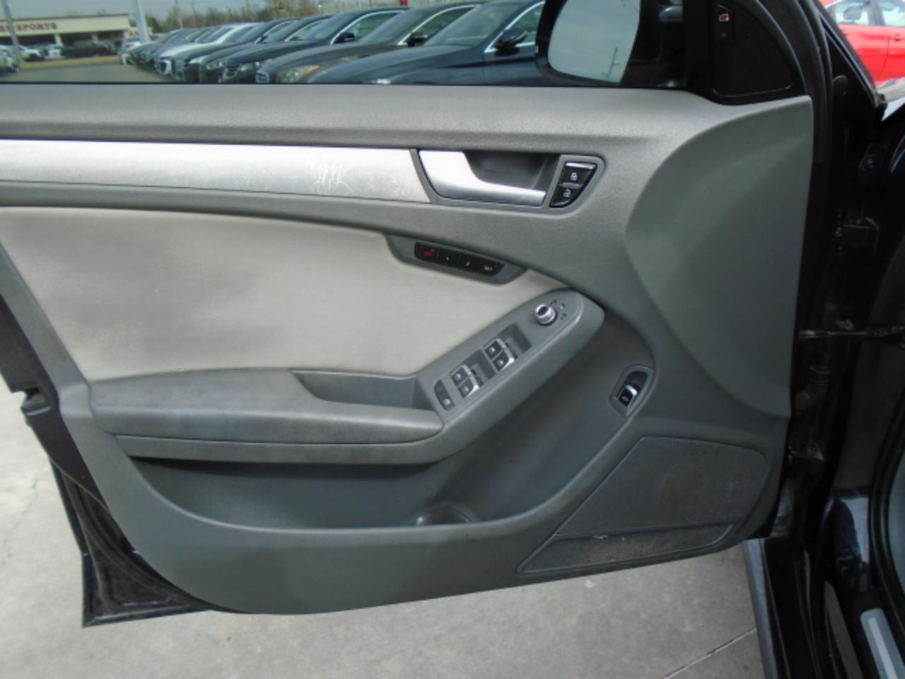 Audi A4 2.0 T Sedan FrontTrak Multitronic 2015