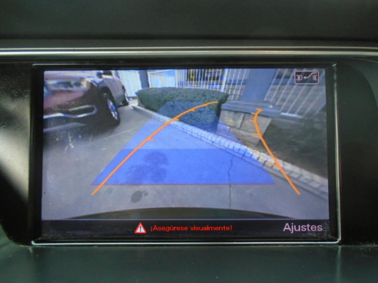 Audi A4 2.0 T Sedan FrontTrak Multitronic 2015