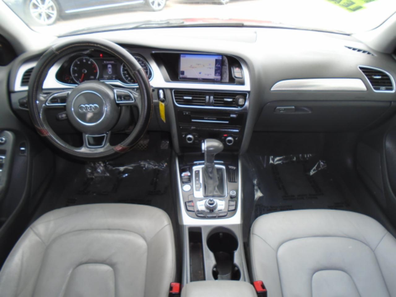 Audi A4 2.0 T Sedan FrontTrak Multitronic 2015