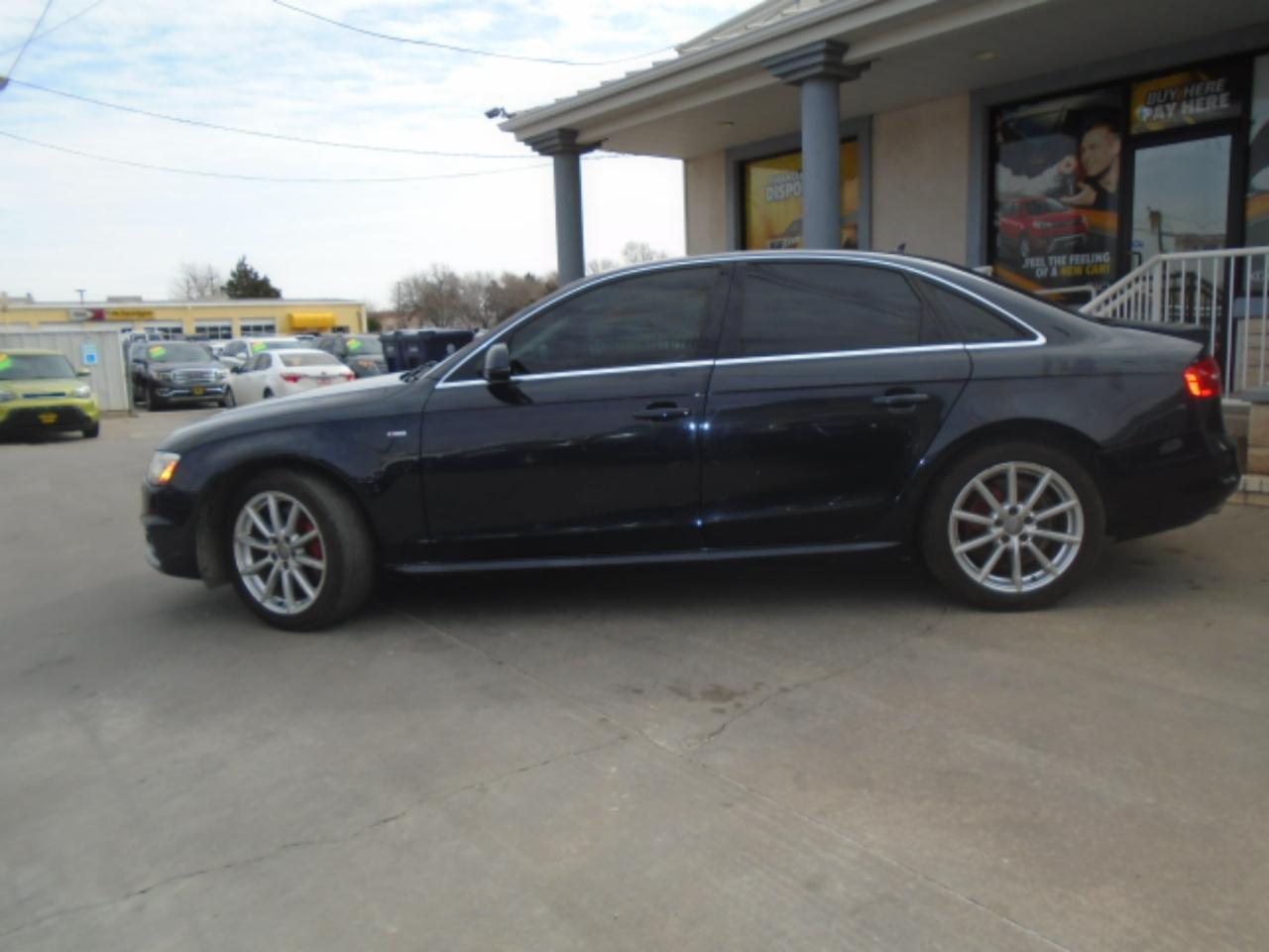 Audi A4 2.0 T Sedan FrontTrak Multitronic 2015