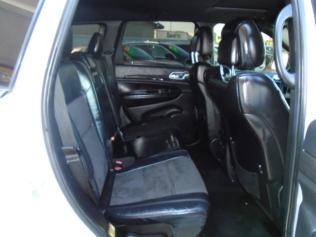 Jeep Grand Cherokee Laredo 4WD 2018