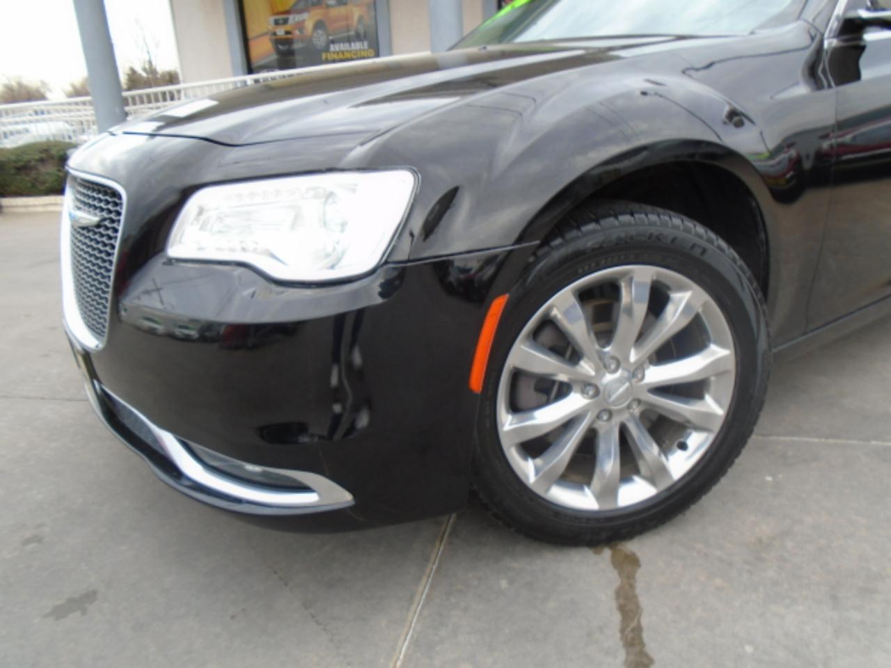 Chrysler 300 Limited AWD 2018