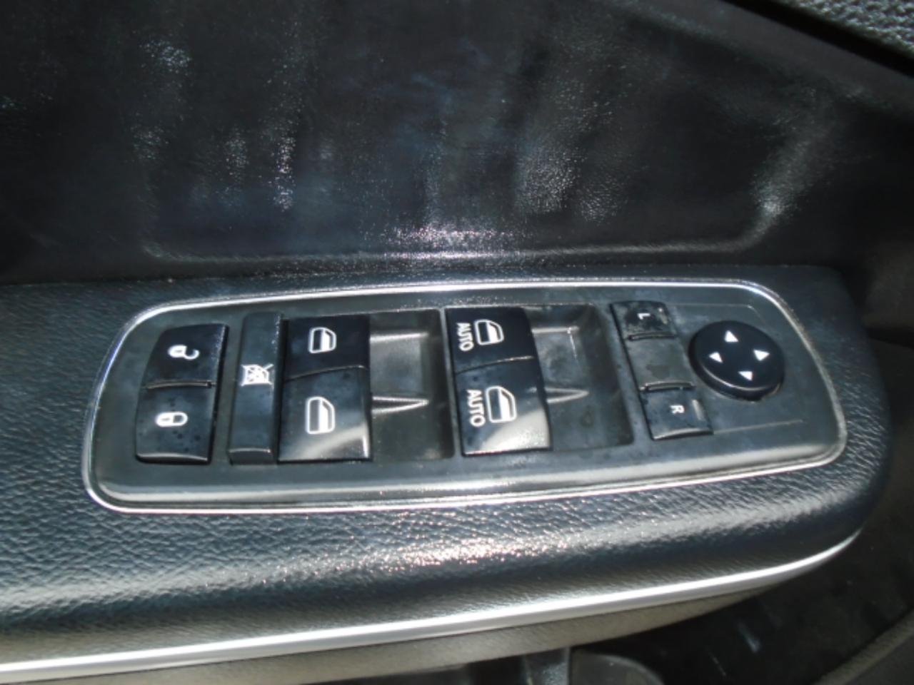 Chrysler 300 Limited AWD 2018