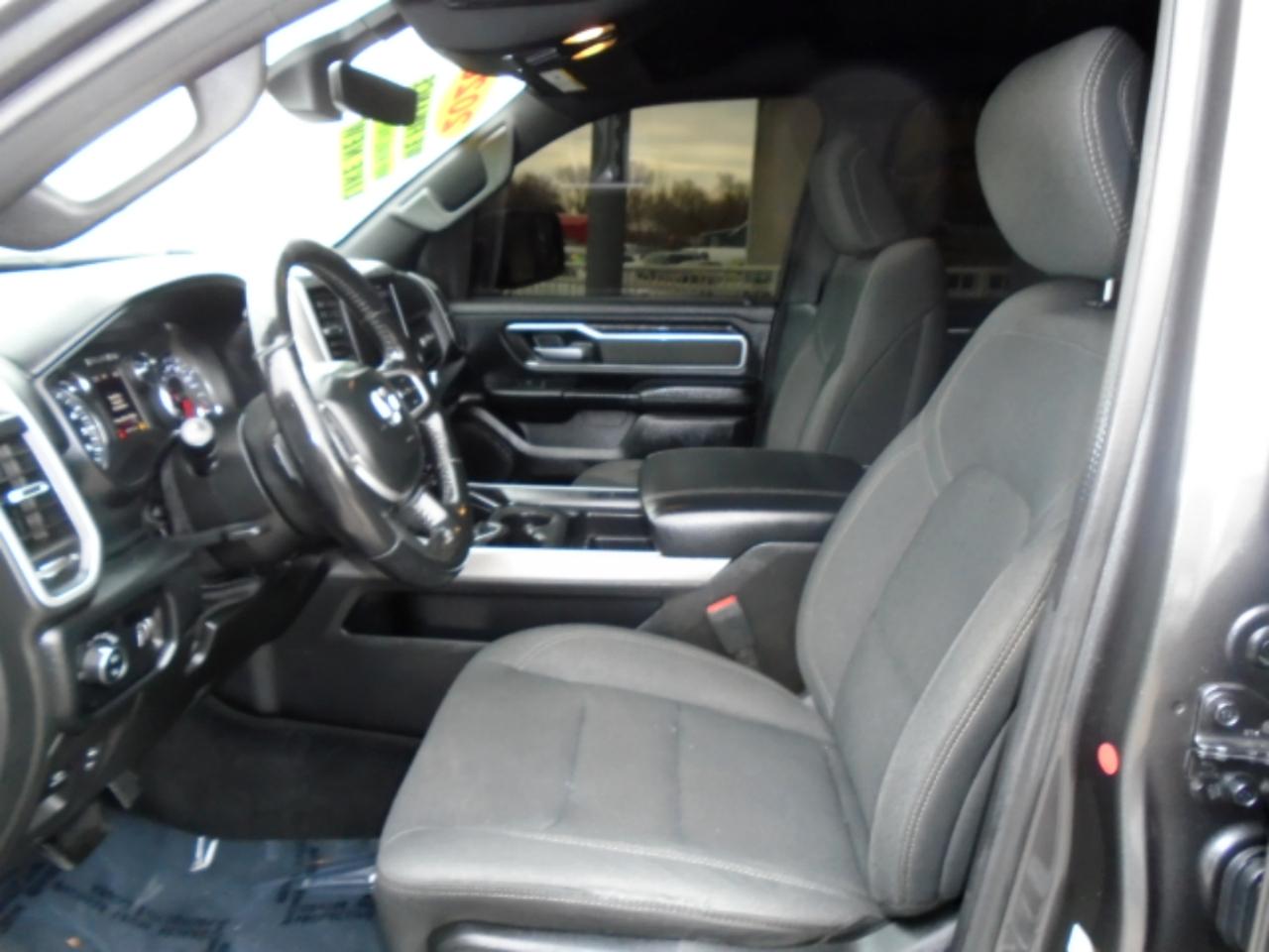 RAM 1500 Lone Star Crew Cab SB 2WD 2020