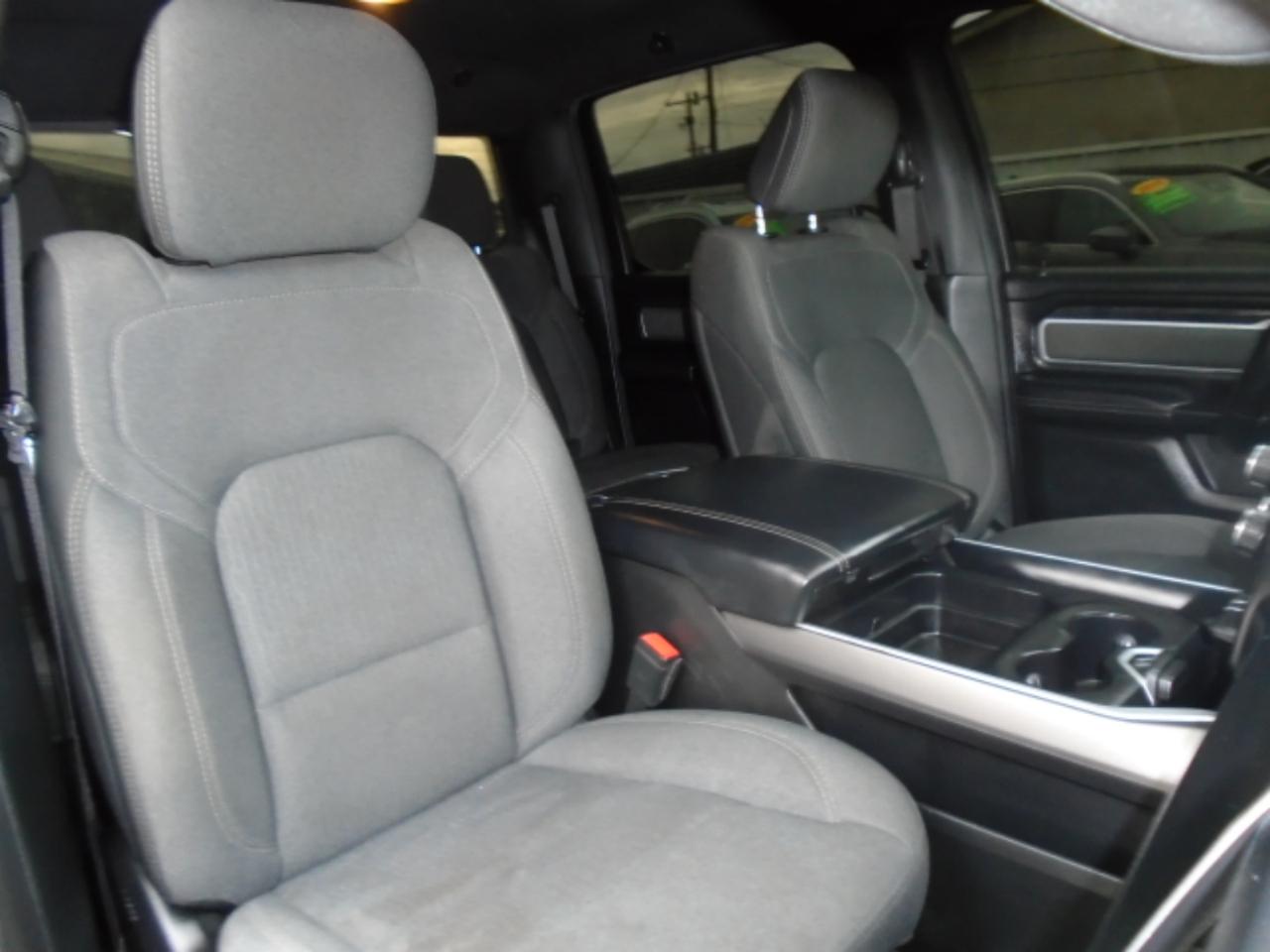 RAM 1500 Lone Star Crew Cab SB 2WD 2020