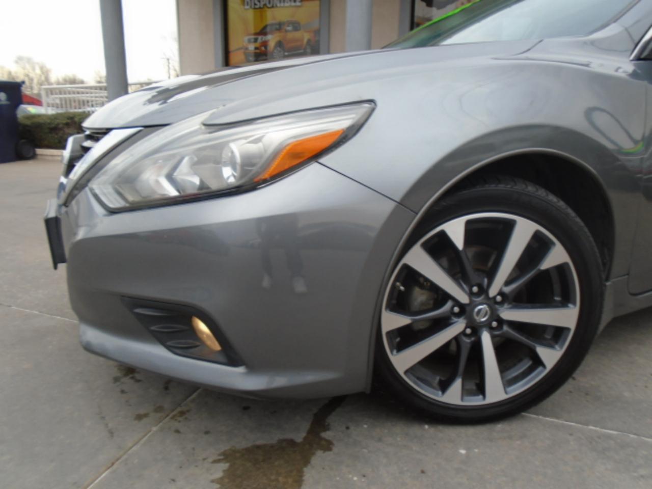 Nissan Altima 2.5 SR 2016