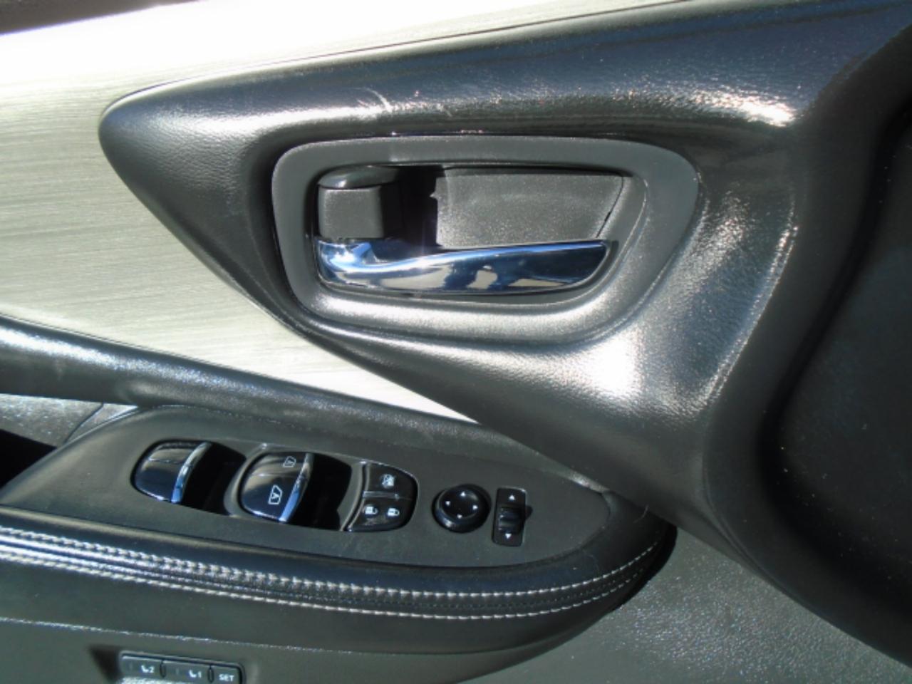 Nissan Murano SV AWD 2016