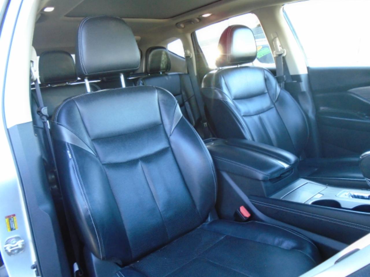 Nissan Murano SV AWD 2016