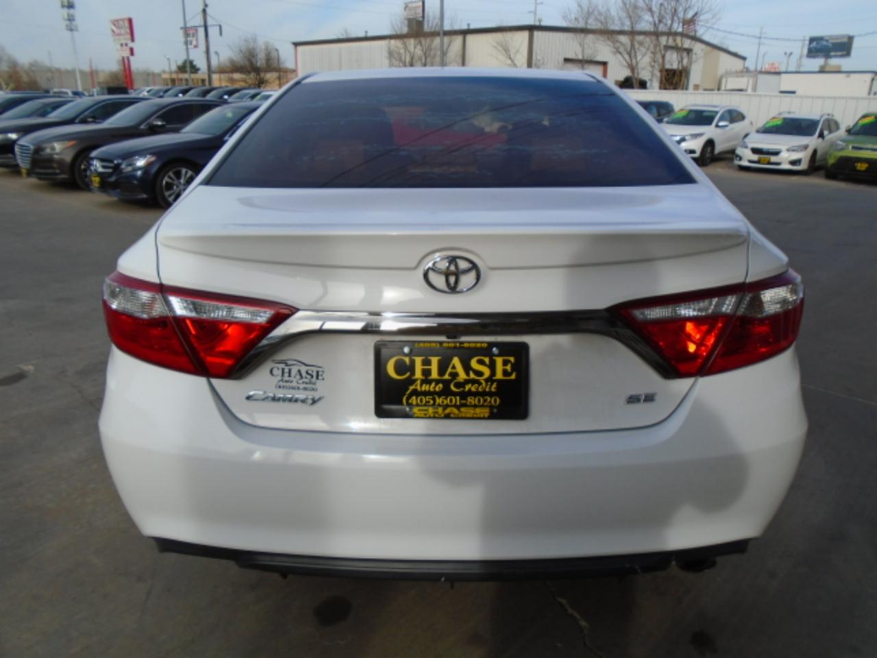 Toyota Camry SE 2017