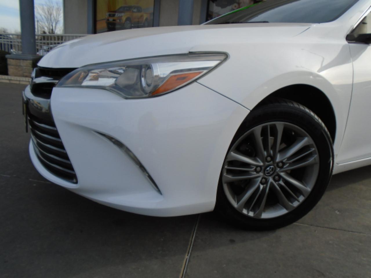 Toyota Camry SE 2017