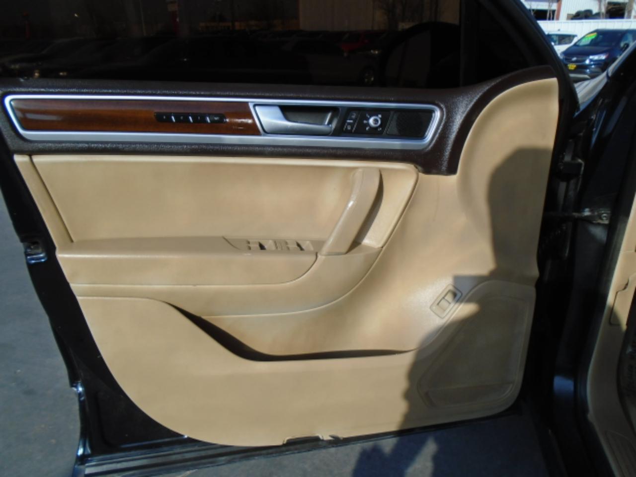 Volkswagen Touareg VR6 Lux 2016