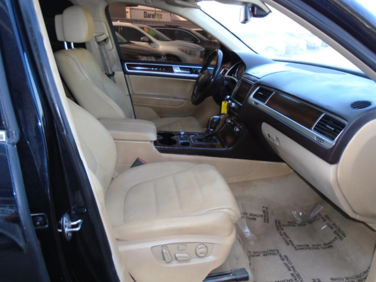 Volkswagen Touareg VR6 Lux 2016