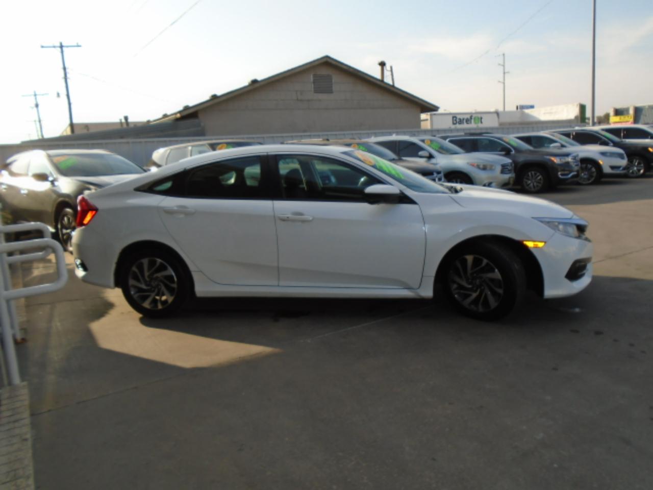 Honda Civic EX Sedan CVT 2017