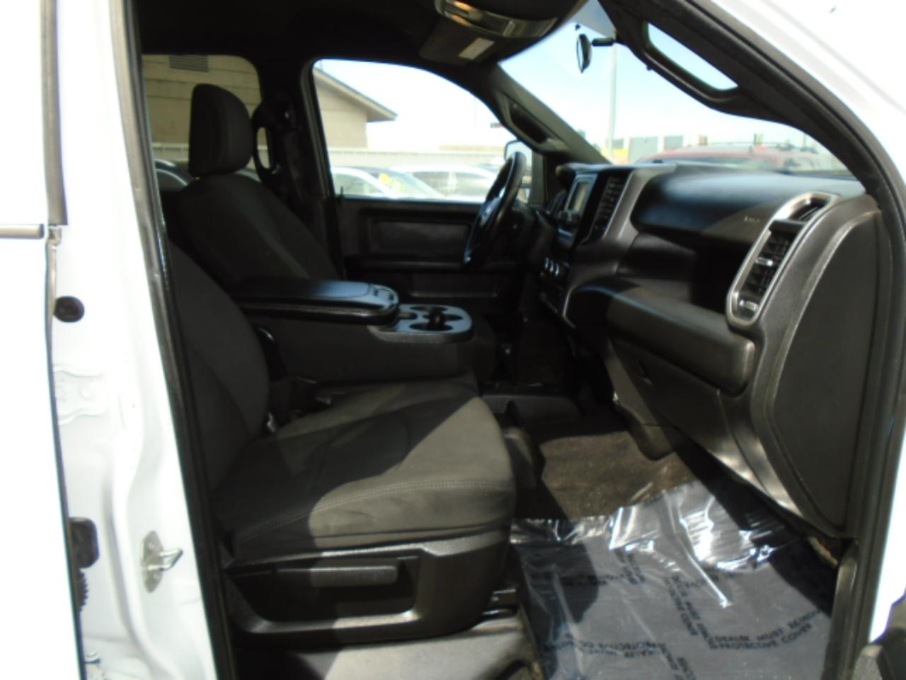 RAM 2500 Tradesman Crew Cab LWB 4WD 2023