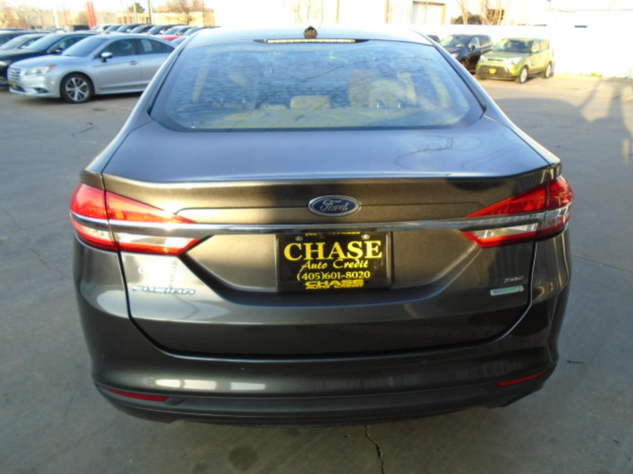 Ford Fusion SE 2017