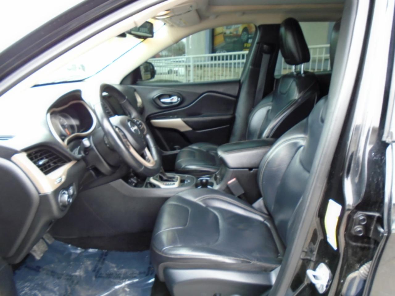 Jeep Cherokee Limited FWD 2017