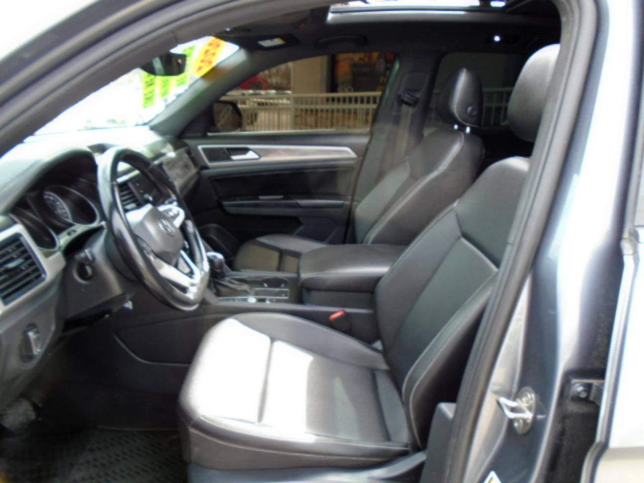 Volkswagen Atlas Cross Sport SE w/Technology 4MOTION 2020