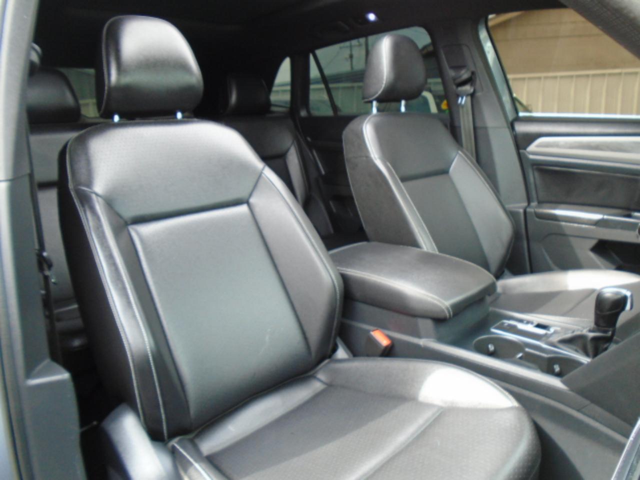 Volkswagen Atlas Cross Sport SE w/Technology 4MOTION 2020