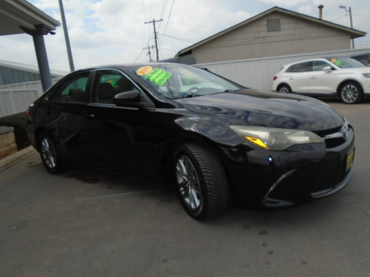 Toyota Camry SE 2015