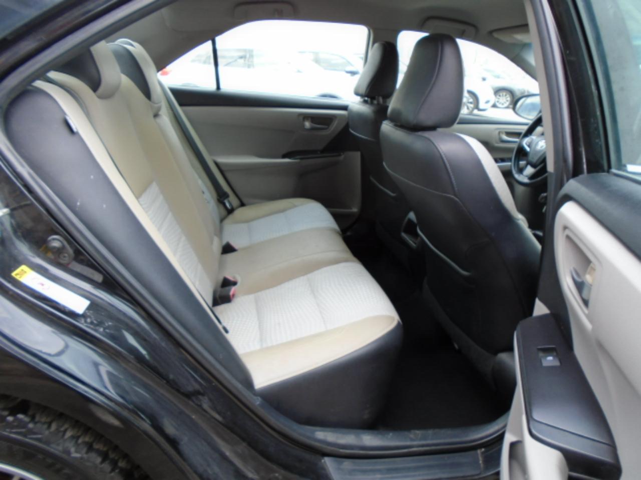 Toyota Camry SE 2015