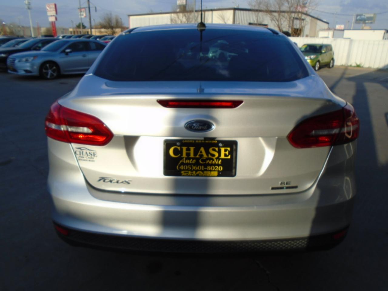 Ford Focus SE Sedan 2016