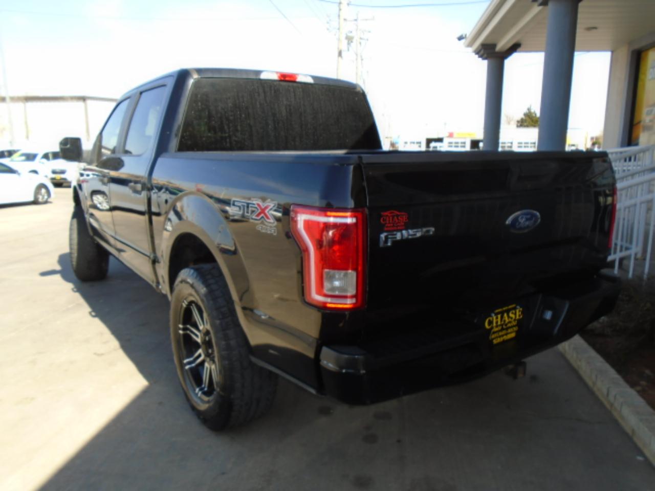 Ford F-150 XL SuperCrew 5.5-ft. Bed 4WD 2017