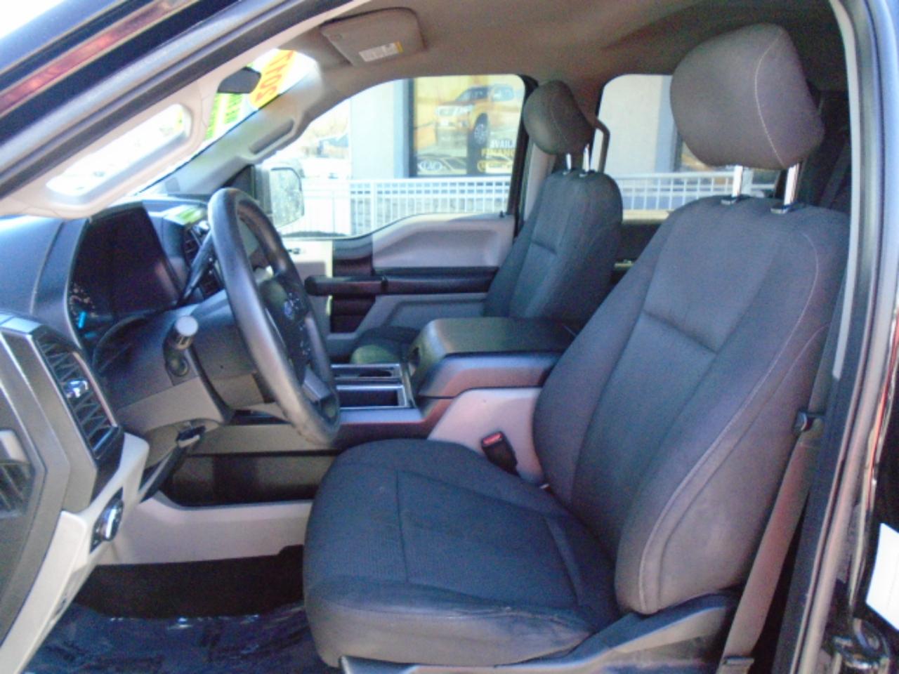 Ford F-150 XL SuperCrew 5.5-ft. Bed 4WD 2017