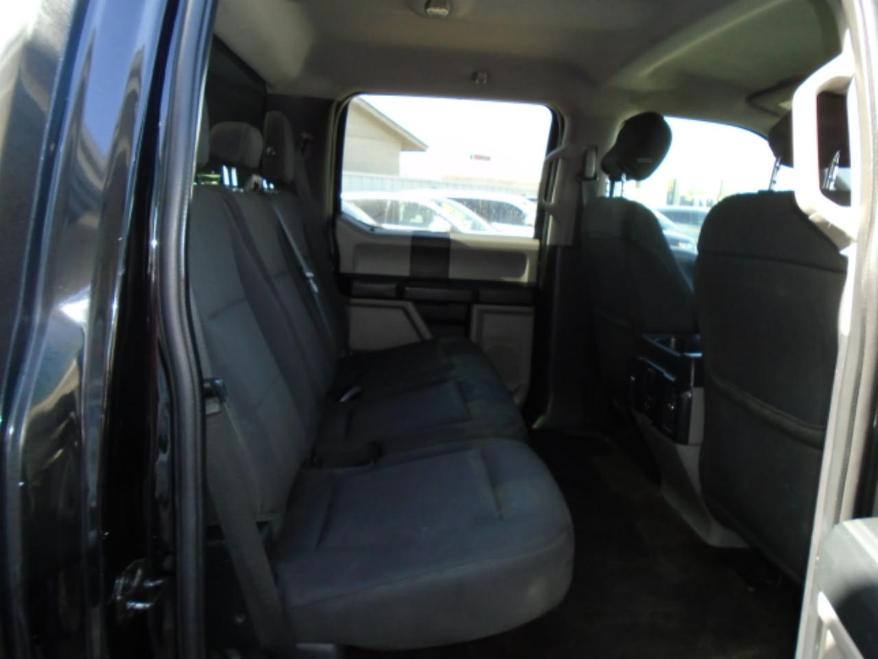 Ford F-150 XL SuperCrew 5.5-ft. Bed 4WD 2017